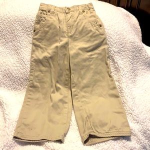 3T Boys Khaki pants Excellent condition! Snap/zip closure. Carpenter style pants